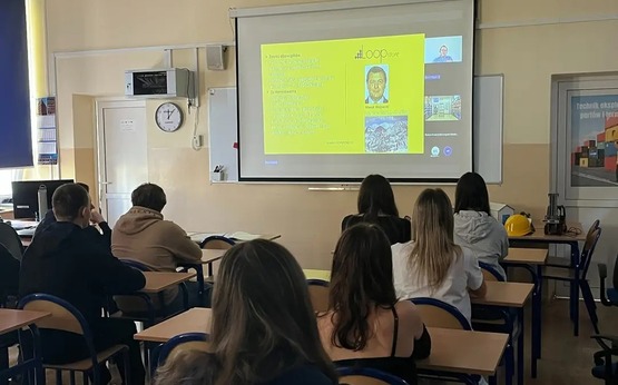 576907140 1346553193926517 6914633678302613945 n