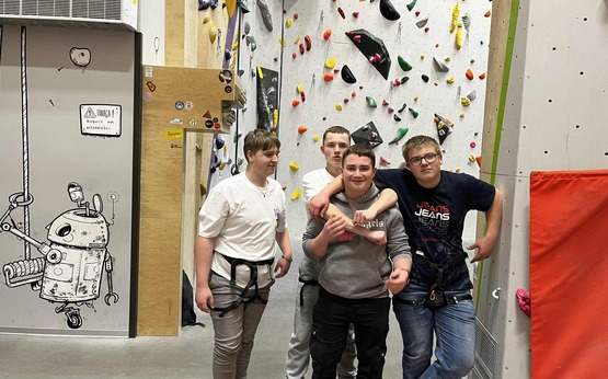 599951040 1379554560626380 4609404151511405582 n