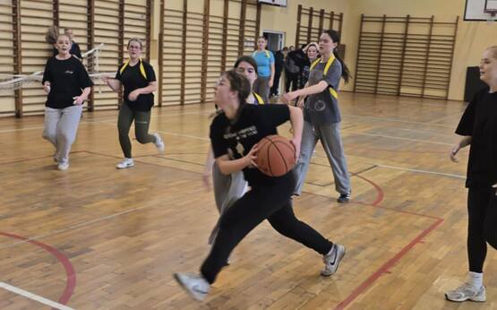 622651829 1412790707302765 1086010029808468096 n