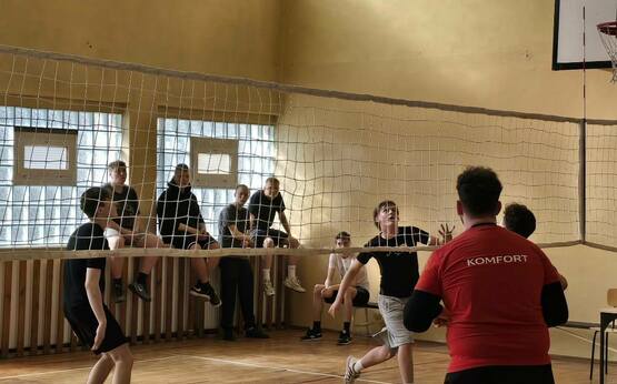 645811935 1442032447711924 80652192881590924 n