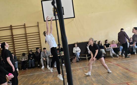 645392583 1442046397710529 397709478831072245 n