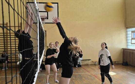 646317088 1442046911043811 1922542908189722377 n