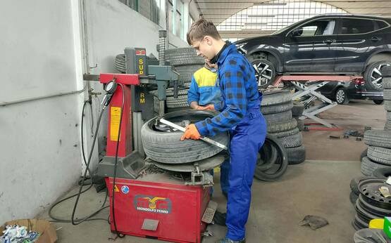 671780893 1475868507661651 2239075361638269179 n