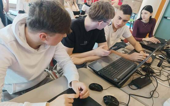 671872326 1476734014241767 9104879048953497065 n